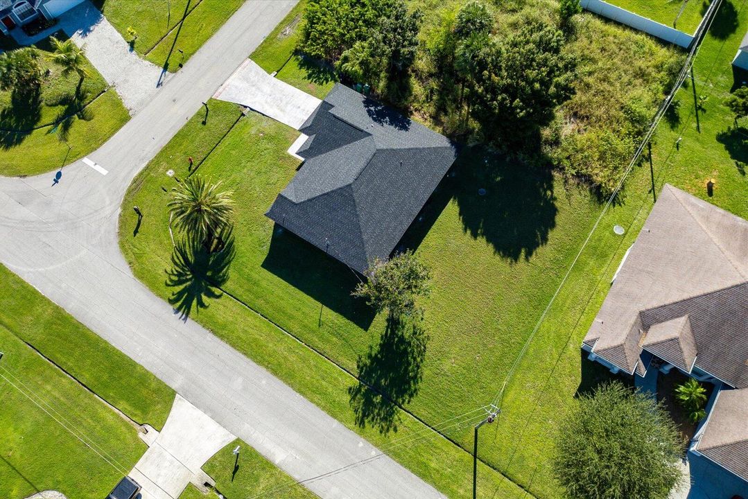 合同活跃: $385,000 (3 贝兹, 2 浴室, 1548 平方英尺)