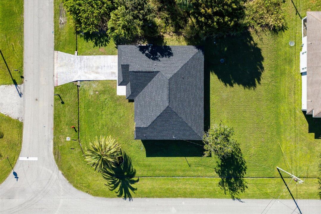 合同活跃: $385,000 (3 贝兹, 2 浴室, 1548 平方英尺)