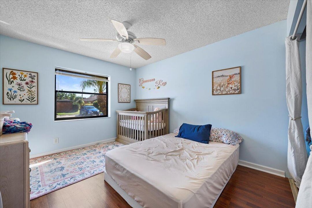 Active With Contract: $268,500 (2 beds, 2 baths, 1102 Square Feet)