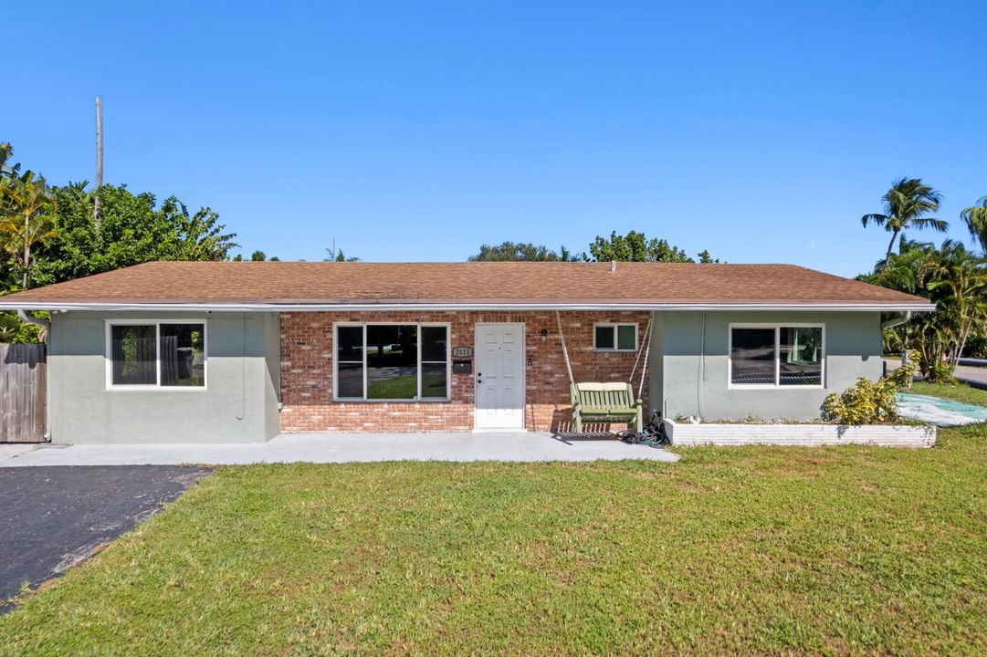 Active With Contract: $499,000 (3 beds, 2 baths, 1450 Square Feet)