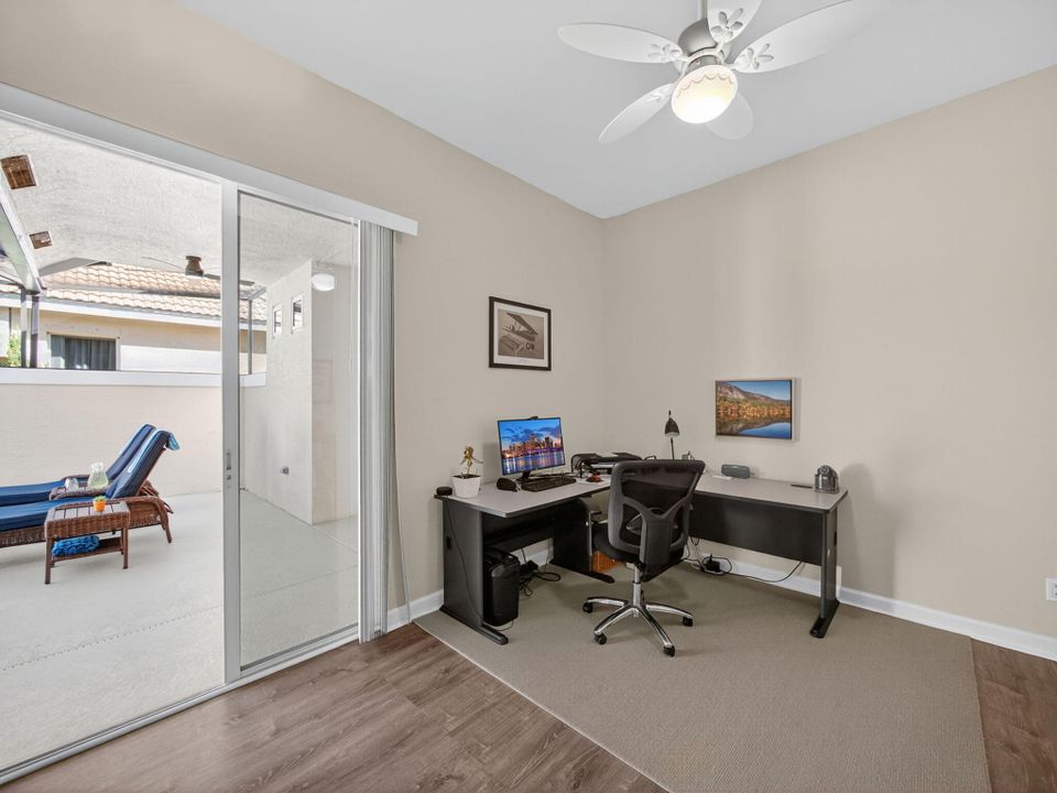 For Sale: $449,900 (3 beds, 3 baths, 1863 Square Feet)