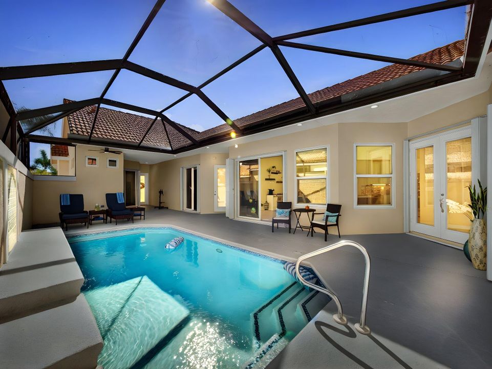 For Sale: $449,900 (3 beds, 3 baths, 1863 Square Feet)