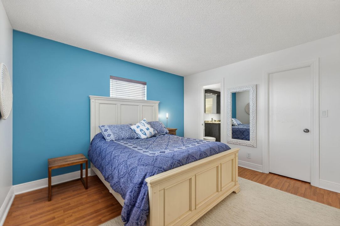 For Sale: $225,000 (2 beds, 1 baths, 850 Square Feet)