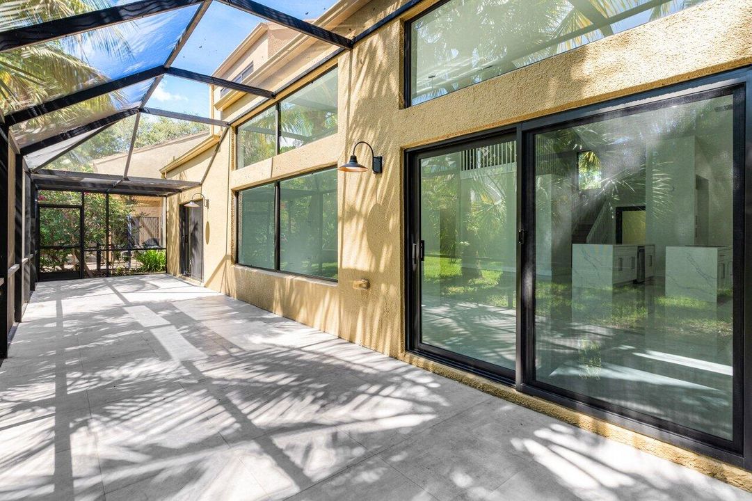 Active With Contract: $699,999 (3 beds, 3 baths, 1911 Square Feet)