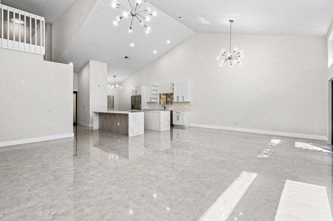 Active With Contract: $699,999 (3 beds, 3 baths, 1911 Square Feet)