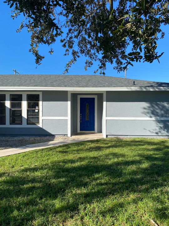 For Sale: $389,000 (3 beds, 2 baths, 1787 Square Feet)