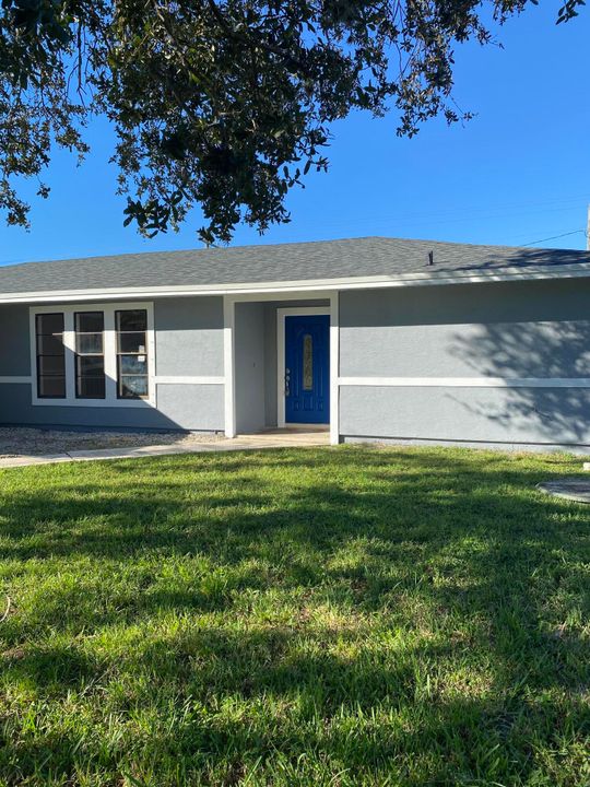 For Sale: $389,000 (3 beds, 2 baths, 1787 Square Feet)