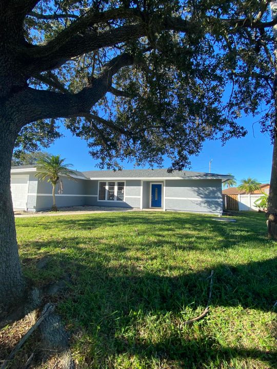 For Sale: $389,000 (3 beds, 2 baths, 1787 Square Feet)