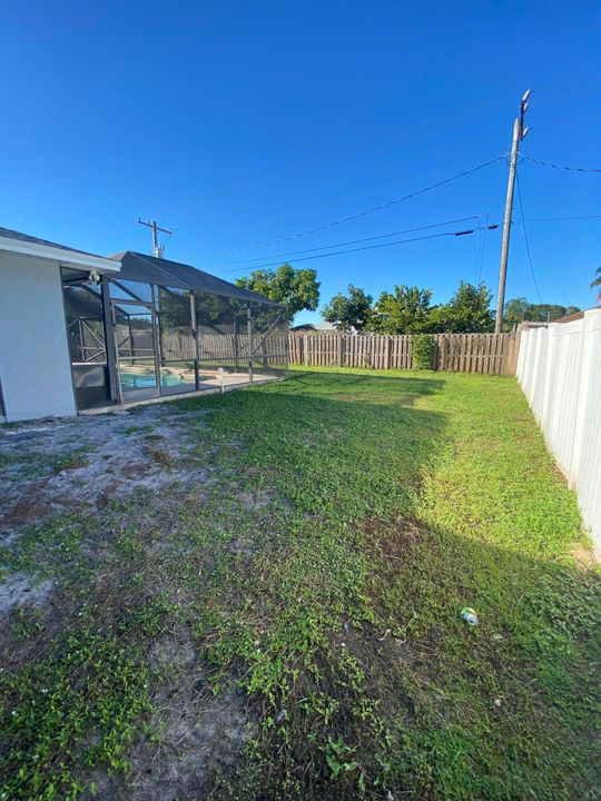 For Sale: $389,000 (3 beds, 2 baths, 1787 Square Feet)