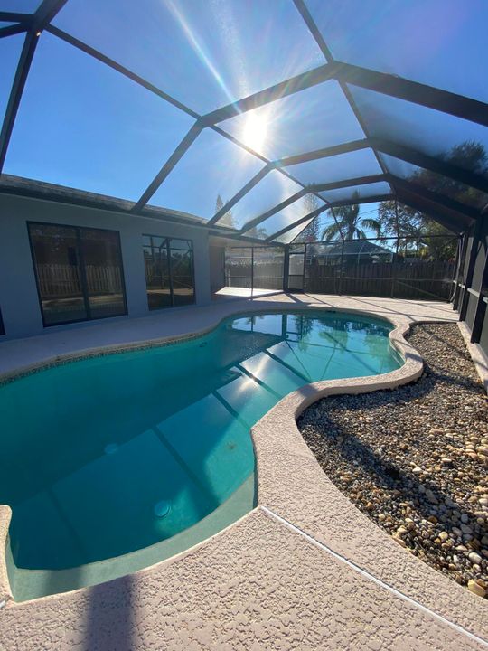 For Sale: $389,000 (3 beds, 2 baths, 1787 Square Feet)