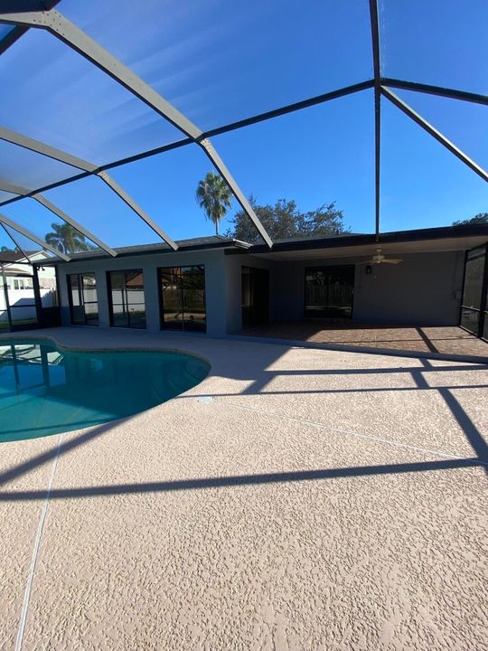 For Sale: $389,000 (3 beds, 2 baths, 1787 Square Feet)