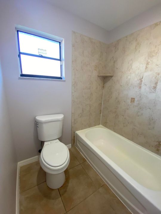 For Sale: $389,000 (3 beds, 2 baths, 1787 Square Feet)