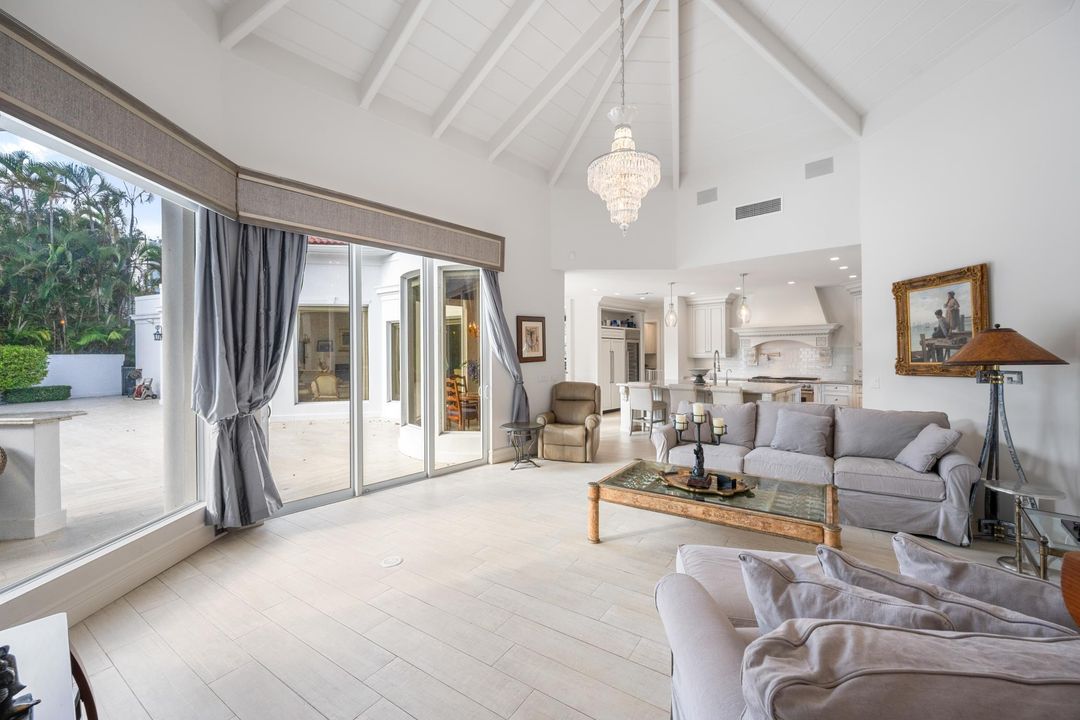 For Sale: $4,700,000 (4 beds, 5 baths, 4302 Square Feet)