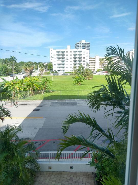 For Rent: $2,900 (2 beds, 2 baths, 1473 Square Feet)