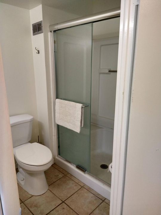 For Rent: $2,900 (2 beds, 2 baths, 1473 Square Feet)