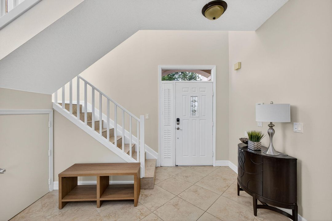 For Rent: $14,000 (4 beds, 3 baths, 2535 Square Feet)