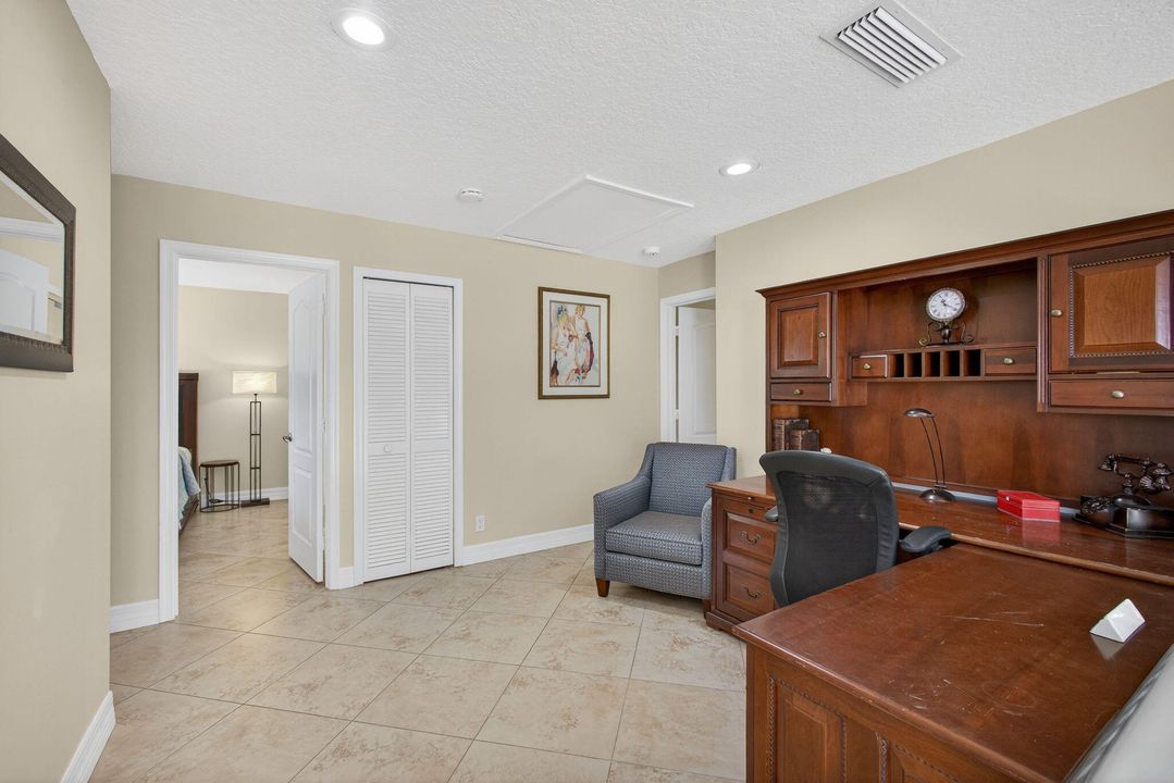 For Rent: $14,000 (4 beds, 3 baths, 2535 Square Feet)