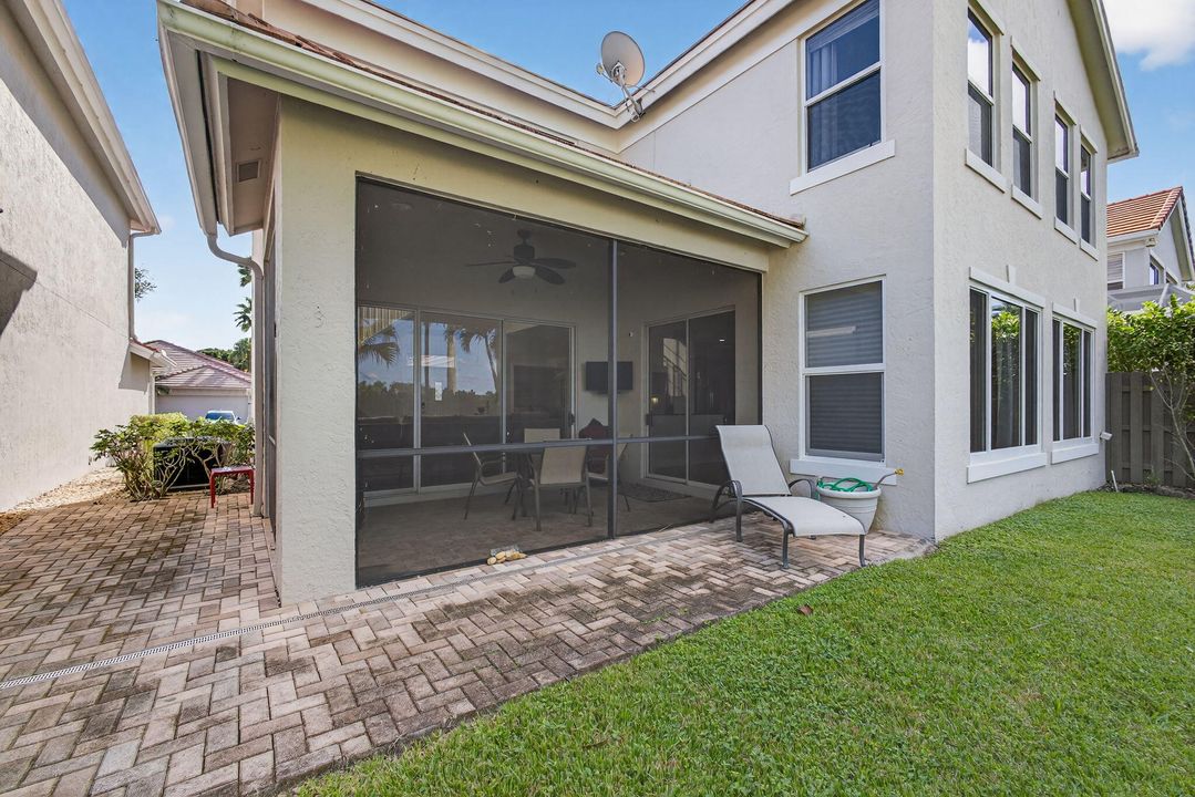 For Rent: $14,000 (4 beds, 3 baths, 2535 Square Feet)