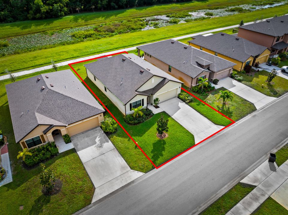 待售: $415,000 (4 贝兹, 2 浴室, 1955 平方英尺)