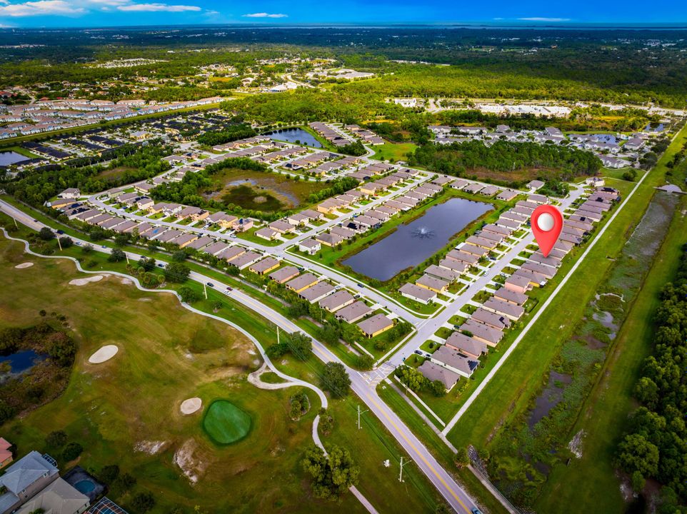 待售: $415,000 (4 贝兹, 2 浴室, 1955 平方英尺)