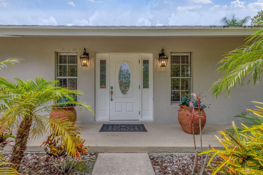 For Sale: $1,259,900 (4 beds, 2 baths, 2780 Square Feet)