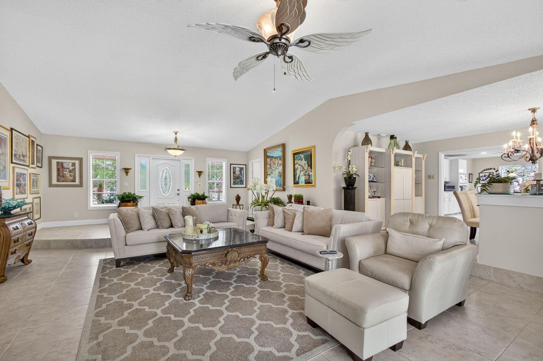 For Sale: $1,259,900 (4 beds, 2 baths, 2780 Square Feet)