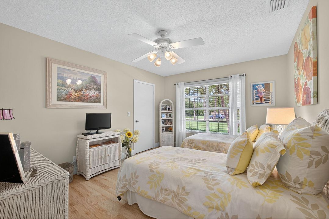 For Sale: $1,259,900 (4 beds, 2 baths, 2780 Square Feet)