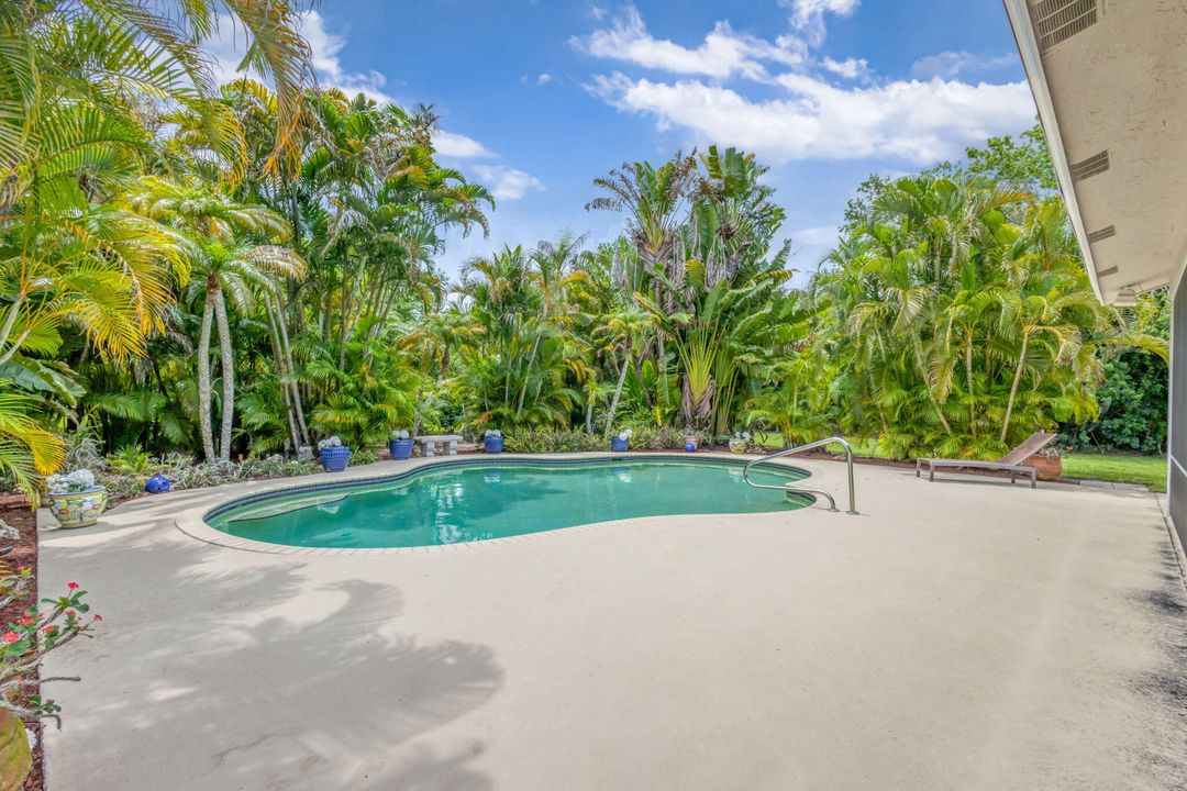 For Sale: $1,259,900 (4 beds, 2 baths, 2780 Square Feet)