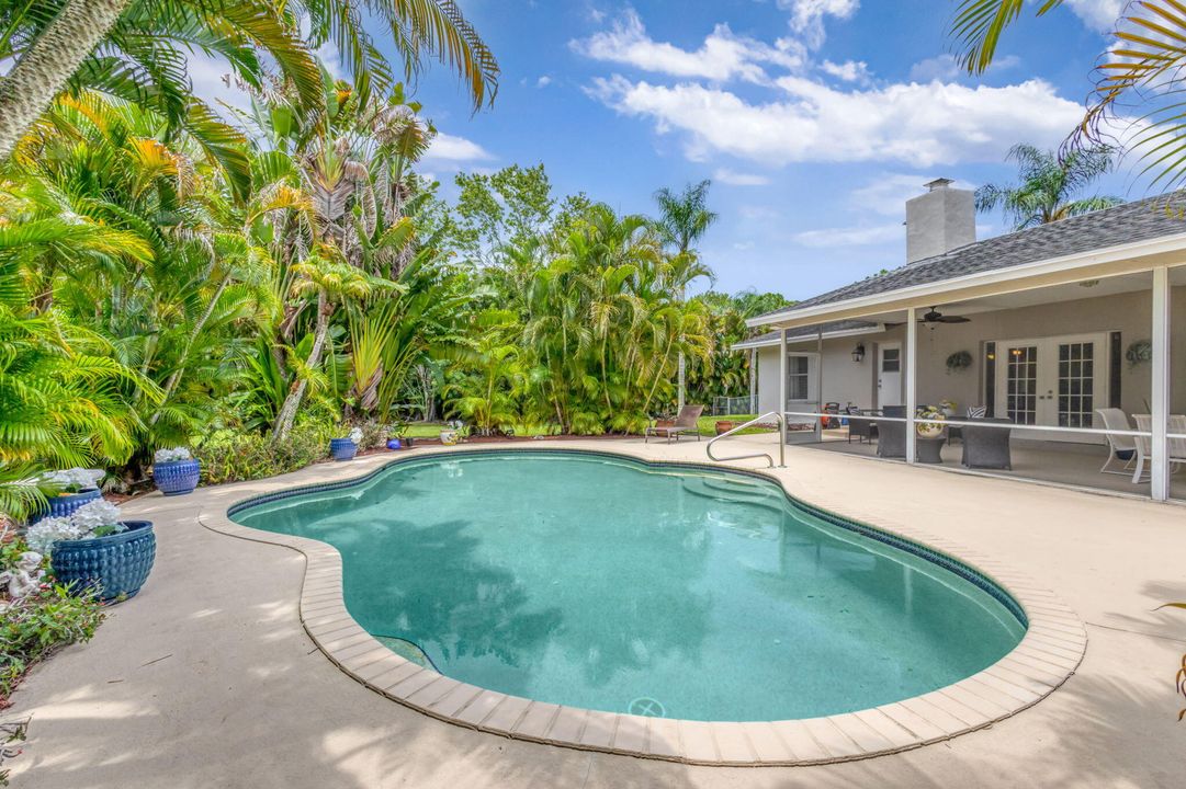 For Sale: $1,259,900 (4 beds, 2 baths, 2780 Square Feet)