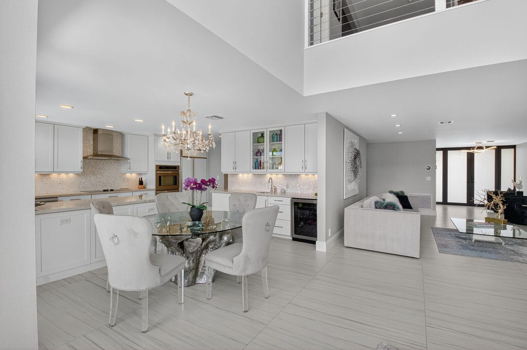 На продажу: $2,295,000 (3 спален, 3 ванн, 2461 Квадратных фут)