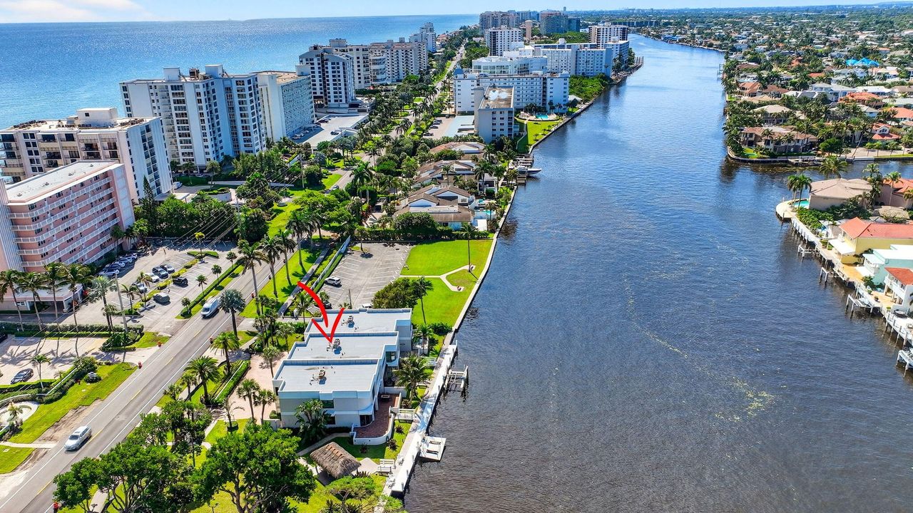 На продажу: $2,295,000 (3 спален, 3 ванн, 2461 Квадратных фут)