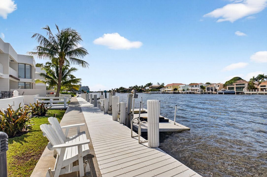 На продажу: $2,295,000 (3 спален, 3 ванн, 2461 Квадратных фут)