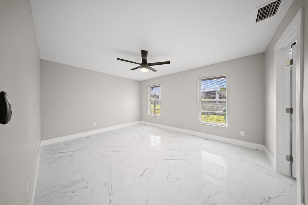 待售: $499,000 (4 贝兹, 2 浴室, 2110 平方英尺)