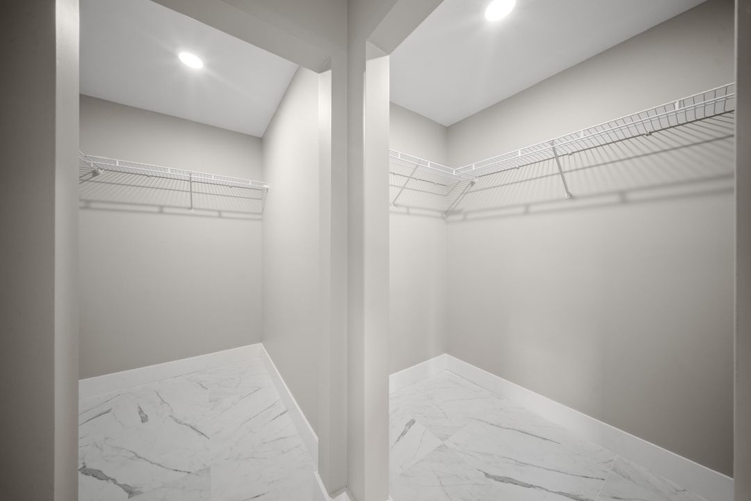 待售: $499,000 (4 贝兹, 2 浴室, 2110 平方英尺)