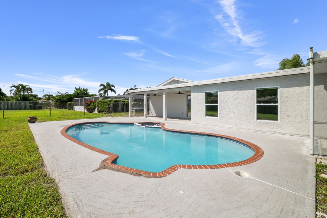 待售: $499,000 (4 贝兹, 2 浴室, 2110 平方英尺)