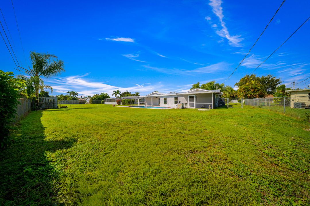 待售: $499,000 (4 贝兹, 2 浴室, 2110 平方英尺)