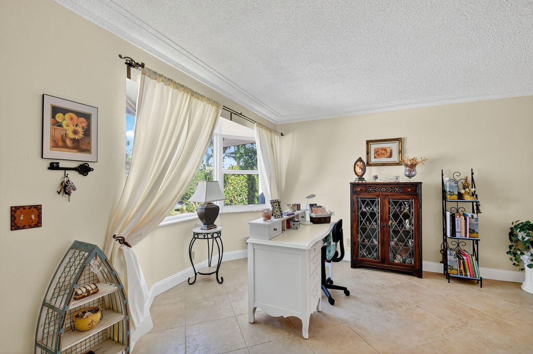 Active With Contract: $649,999 (3 beds, 2 baths, 1651 Square Feet)