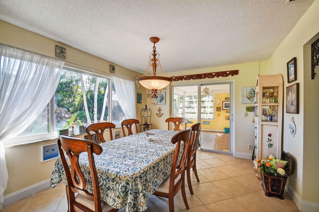 Active With Contract: $649,999 (3 beds, 2 baths, 1651 Square Feet)