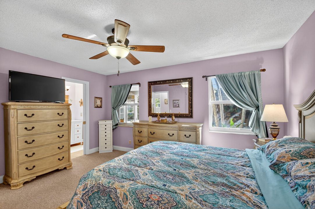 Active With Contract: $649,999 (3 beds, 2 baths, 1651 Square Feet)