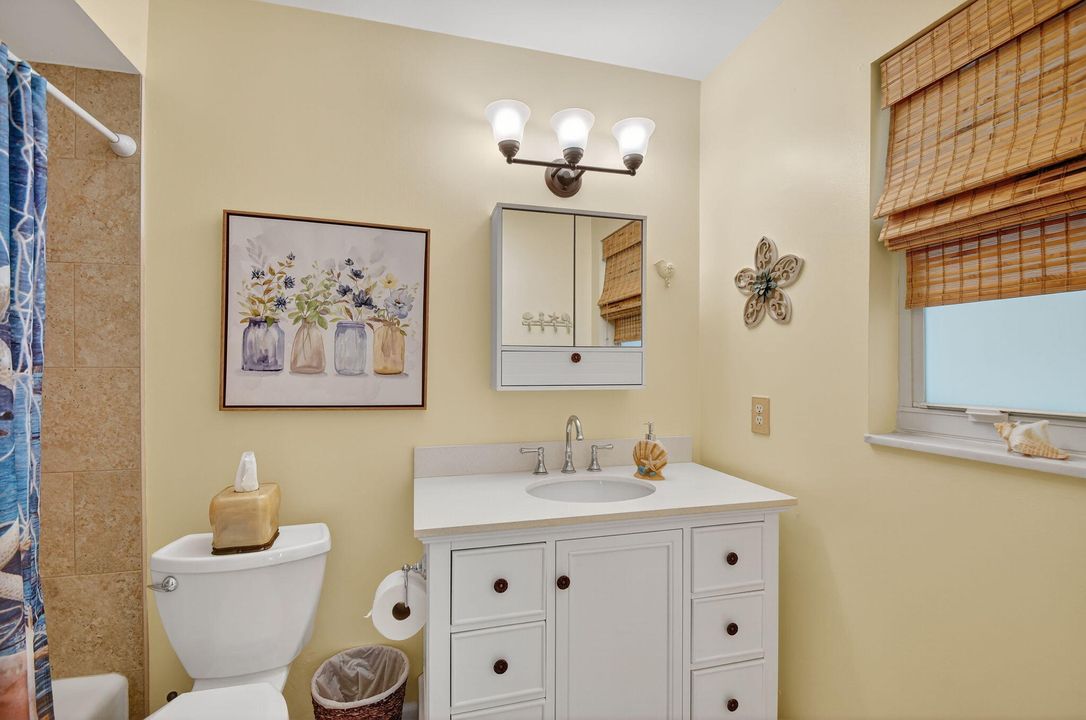 Active With Contract: $649,999 (3 beds, 2 baths, 1651 Square Feet)