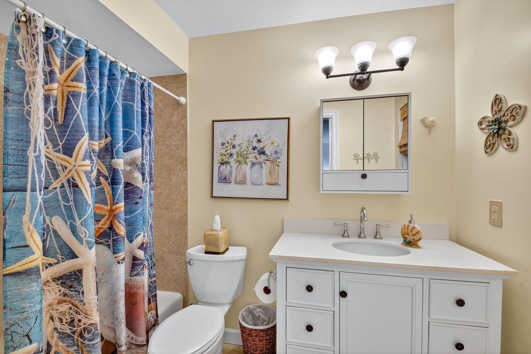 Active With Contract: $649,999 (3 beds, 2 baths, 1651 Square Feet)