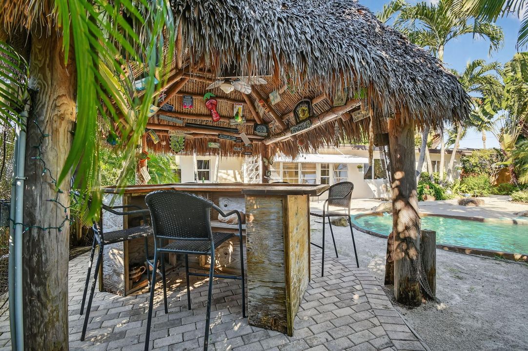 Active With Contract: $649,999 (3 beds, 2 baths, 1651 Square Feet)