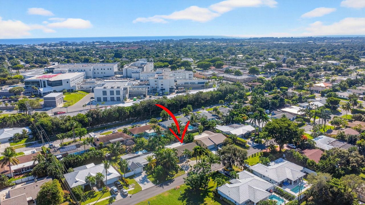 Active With Contract: $649,999 (3 beds, 2 baths, 1651 Square Feet)