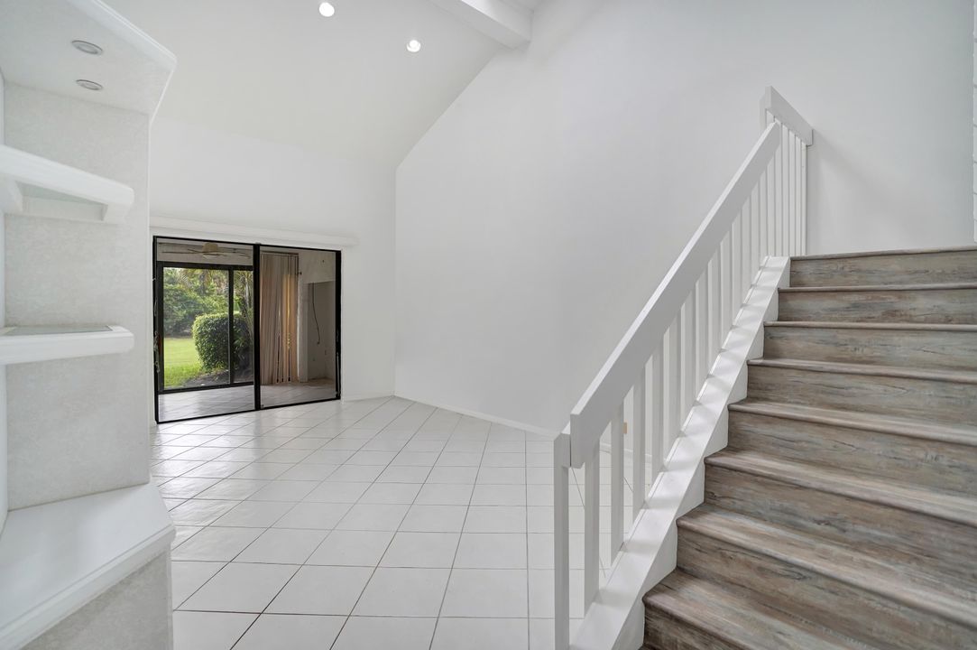 For Rent: $4,000 (3 beds, 2 baths, 1823 Square Feet)