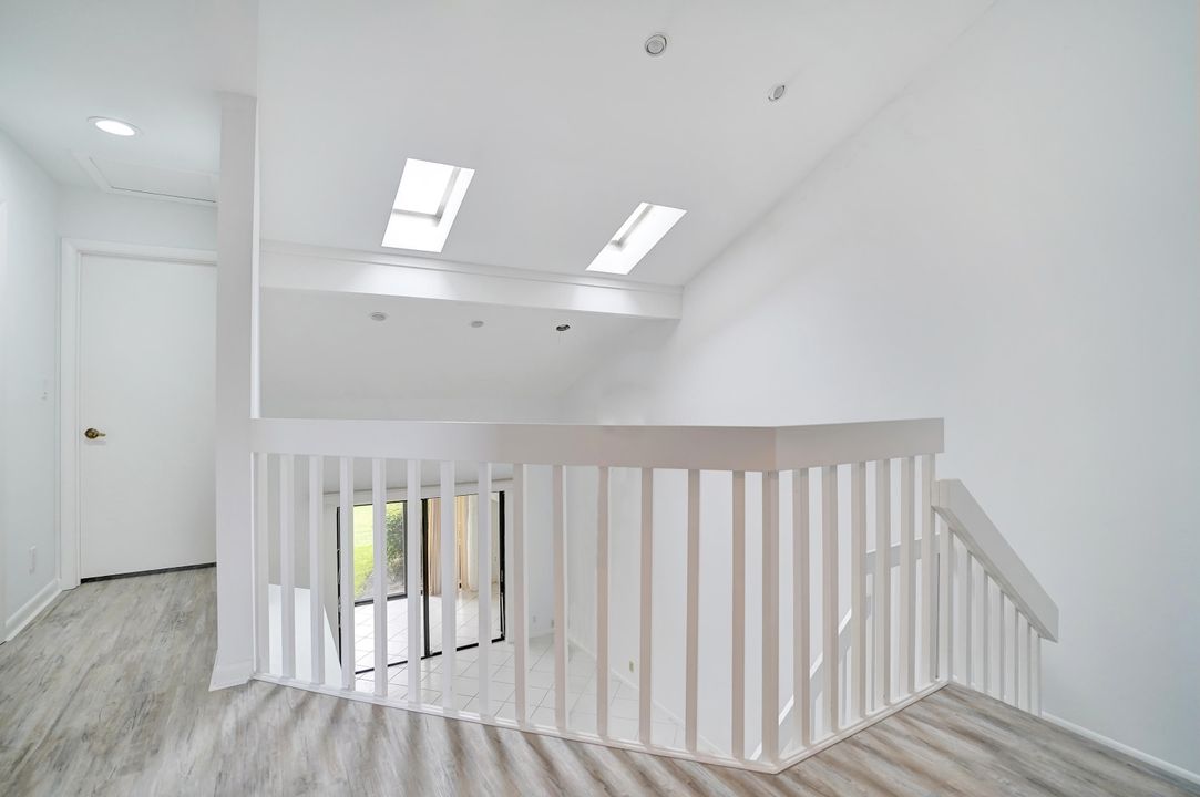 For Rent: $4,000 (3 beds, 2 baths, 1823 Square Feet)