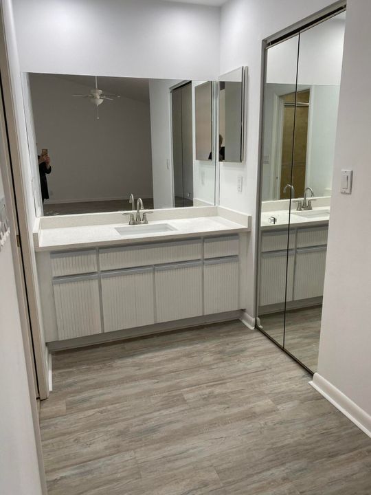 For Rent: $4,000 (3 beds, 2 baths, 1823 Square Feet)