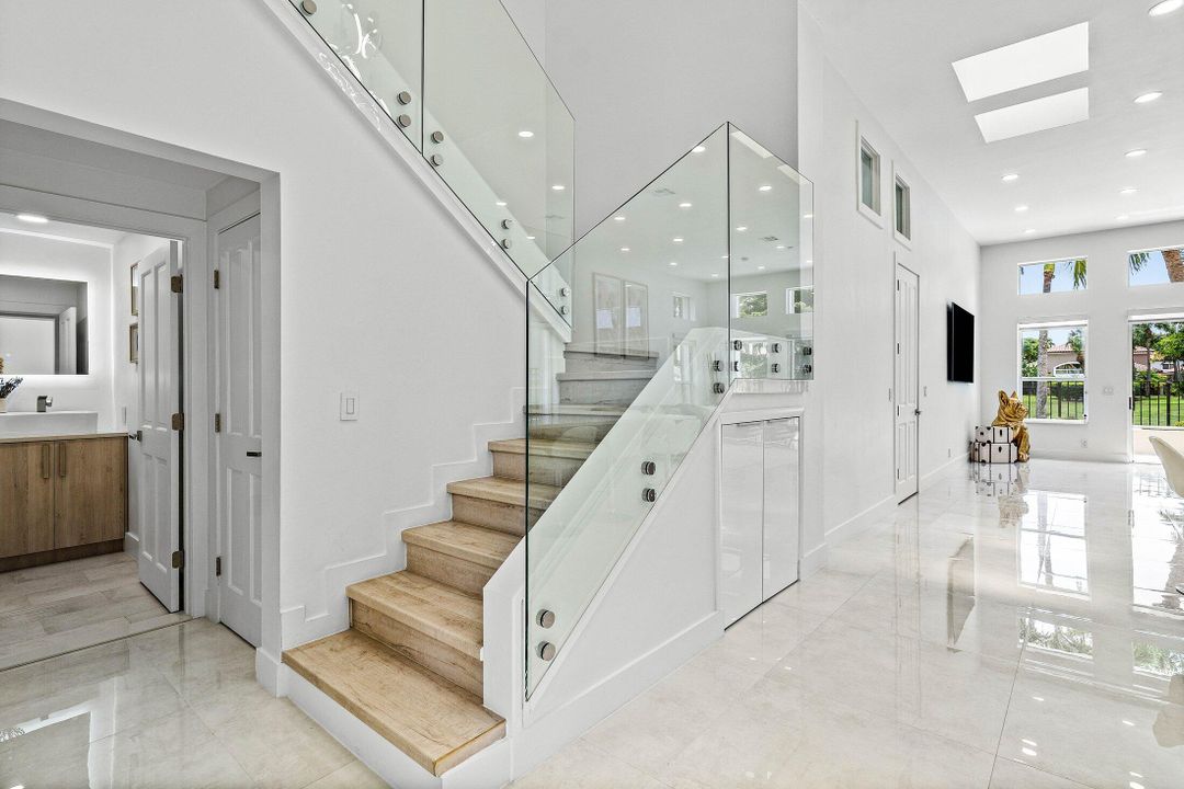 For Sale: $1,299,000 (3 beds, 2 baths, 2152 Square Feet)