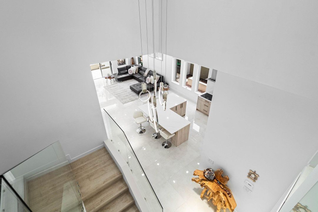 For Sale: $1,299,000 (3 beds, 2 baths, 2152 Square Feet)