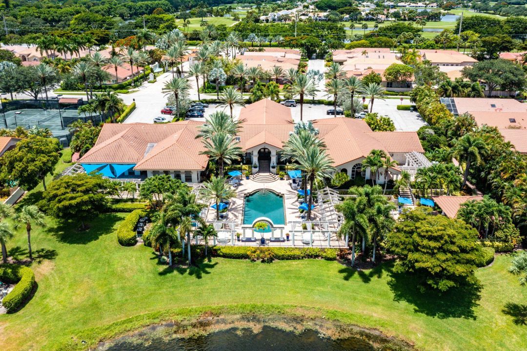 For Sale: $1,299,000 (3 beds, 2 baths, 2152 Square Feet)