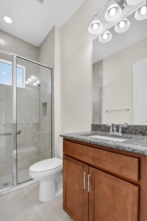 For Rent: $5,300 (5 beds, 4 baths, 4099 Square Feet)